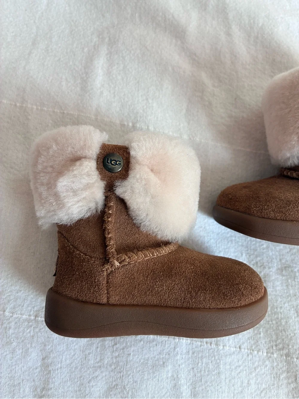Infant Baby Girl Uggs Boots Sherpa Sheep Wool Suede Fall Winter School Photos